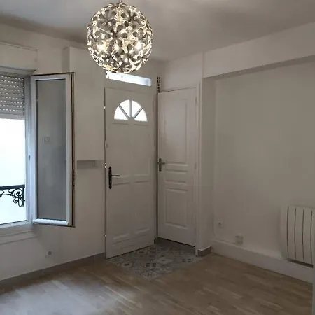 Paris Studio Apartment